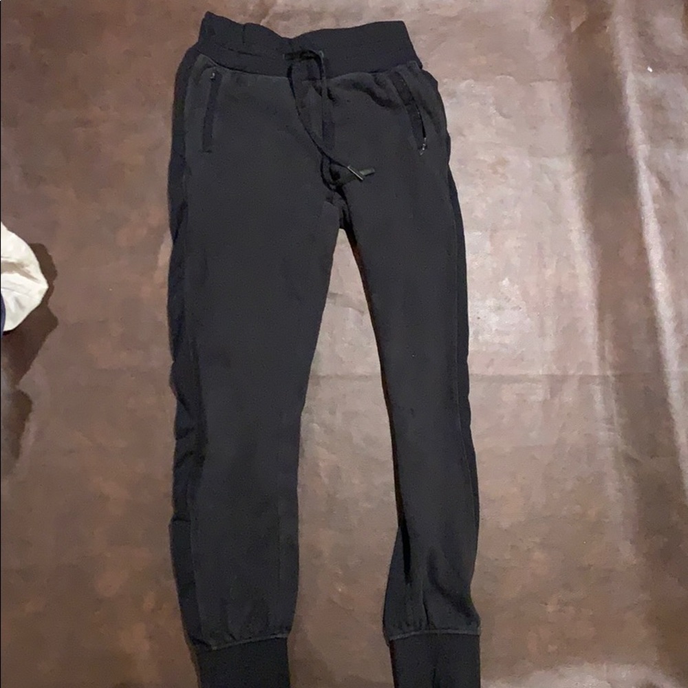 Lulu lemon joggers